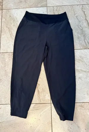 Patagonia Women's grey charcoal Jogger Pants size large thumbnail 1