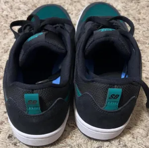 Skateboard alleyoops men’s size 9.5 thumbnail 2