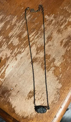 Elisa Necklace thumbnail 1
