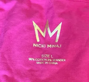 Nicki Minaj Hot pink cropped tee thumbnail 4