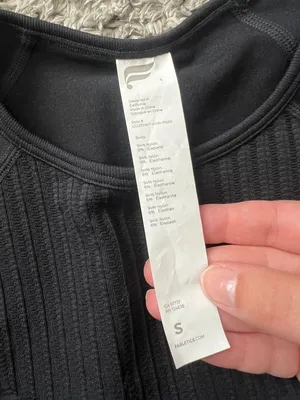 Fabletics small black‎ top thumbnail 9