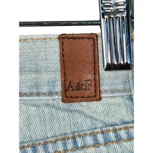 Abercrombie & Fitch Blue Denim Light Wash Low Rise Bootcut Jeans Womens Size 2 R thumbnail 6