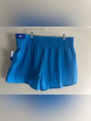 Women’s High Rise Athletic Shorts XL thumbnail 3