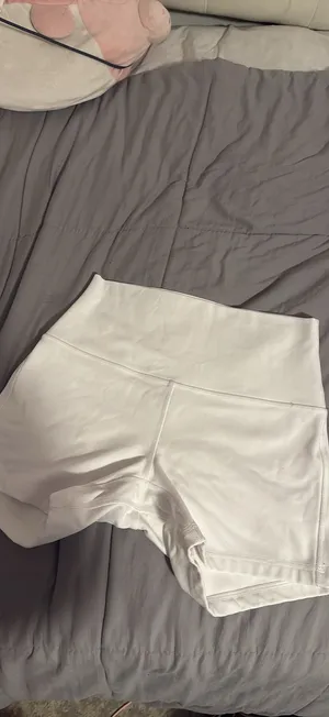Lululemon Align Shorts thumbnail 2