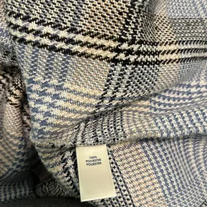 Buckle BKE Blue Plaid Button Front Oversized Shacket size L thumbnail 9