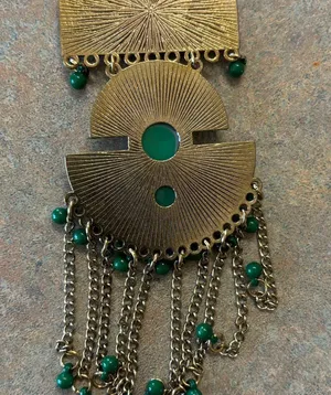 Like NEW Boho Oriental inspired jewelry piece faux jade festive necklace thumbnail 6