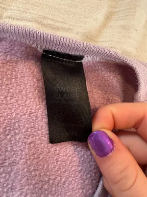 Sweet Claire Smiley Crewneck thumbnail 4