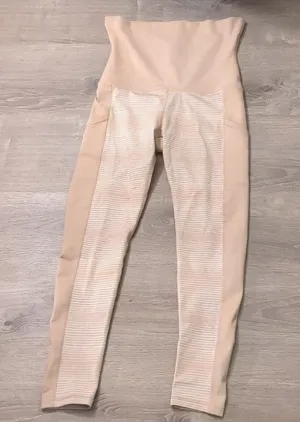 Aerie high rise fold over hugger leggings size medium thumbnail 1