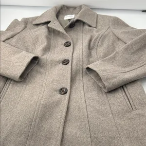 Croft & Barrow Women's Beige Trench Coat thumbnail 1
