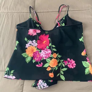 Intimates by Flora tank top Size M thumbnail 3