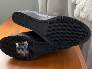 UGG NWOB!  arleta waterproof boots! thumbnail 4