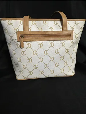 CL Women’s White & Tan Logo-Print Tote Bag Purse thumbnail 2