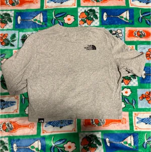 The North Face Cropped Long Sleeve thumbnail 2