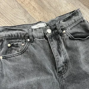 Adika‎ black distressed jeans size small thumbnail 8