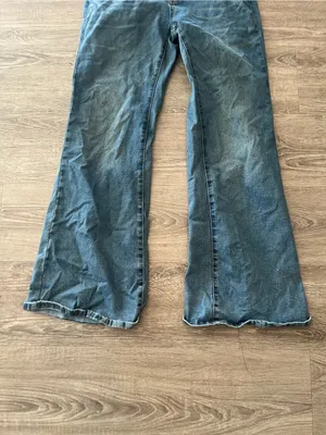 Daze Flare Jeans Womens Medium Blue Wash Low Rise Stretch Denim Y2K Raw Hem thumbnail 3