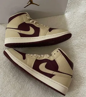 Nike Air Jordan thumbnail 2