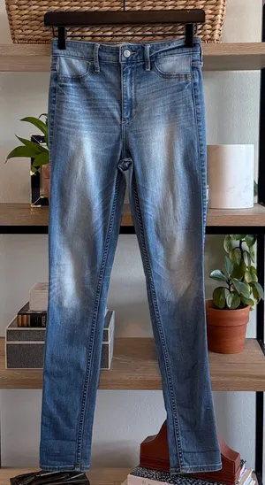 Abercrombie & Fitch Mid-Rise Skinny Jeans, 26/ 2 thumbnail 1