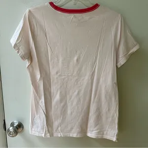 GAP Crewneck pink shirt thumbnail 2