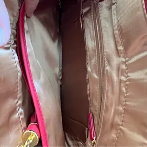 JOY & IMAN Red leather expandable bag thumbnail 5
