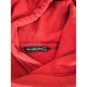 Abercrombie and Fitch red cropped hoodie sz M thumbnail 3