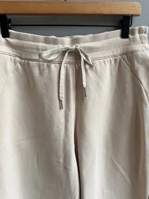 Lululemon Scuba High-Rise Jogger Fleece 28" White Opal Size 10 Off White Sweats thumbnail 5