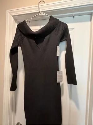 NWT ASTR THE LABEL Cut Out Off The Shoulder Midi Sweater Dress gray size medium thumbnail 6