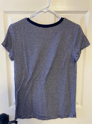 Brandy Melville California Tee thumbnail 2