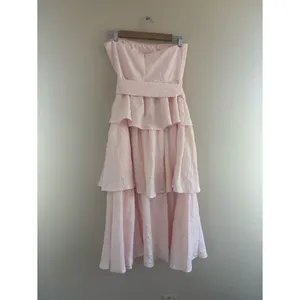 Lulus Truly Marvelous Blush Pink Jacquard Strapless Tiered Midi Dress Medium thumbnail 5