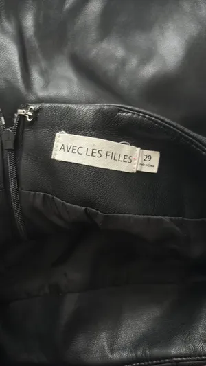 Avec Les Filles Faux Leather Skort thumbnail 3