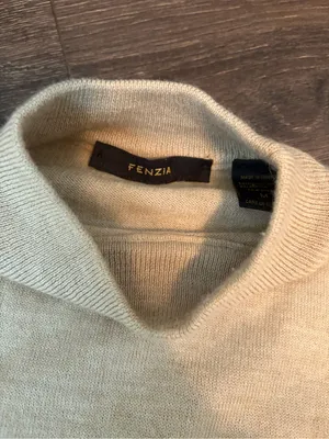 Fenzia made in Italy Turtleneck Sweater in Light Beige medium thumbnail 2