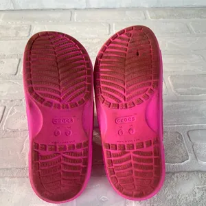 Crocs Classic Sandals Womens 7 Men 5 Pink Charms Two Double Strap Bright Comfort thumbnail 13