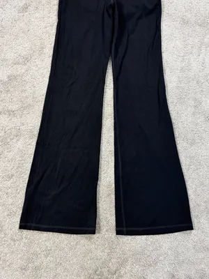 Old Navy Women’s Studiosmooth Go Dry High Rise Flare Leggings in Black M thumbnail 6