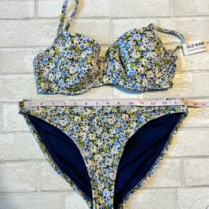 Old Navy Floral Bikini Set thumbnail 3