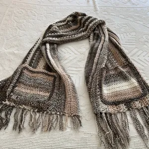 Chunky Knit Shawl with Oversized Pockets Brown thumbnail 5