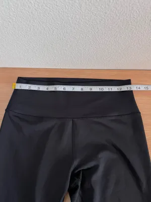 Alo Yoga 7/8 High-Waist Airlift Legging Black thumbnail 9
