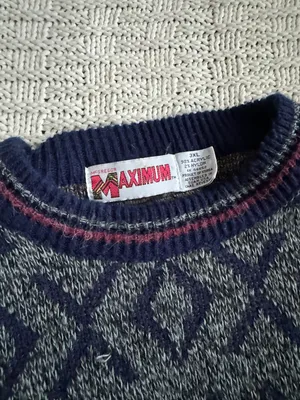 Vintage Sweater Size L thumbnail 2