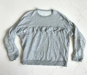 THE GREAT Gray Ruffle Crewneck Sweatshirt Size 0 thumbnail 1