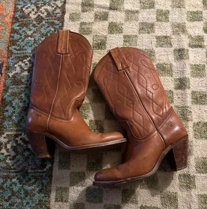 Vintage Frye Brown Leather Boots  thumbnail 5