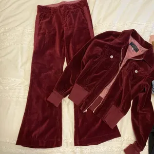 Vintage Juicy Couture Velour Tracksuit 2-piece set thumbnail 4
