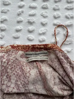 Urban Outfitters Top thumbnail 5
