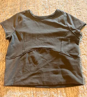 Free people fitted grey t shirt thumbnail 1