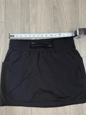 Athleta Black Drawstring Skort Size Small Built-In Shorts Zip Pocket Golf Tennis thumbnail 8