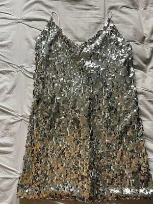 ⚠️SOLD⚠️Sequin dress Silver Size XS thumbnail 2