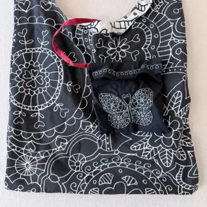 Unbranded Reversible Hobo Bag Women OS Black White Mandala Floral Tote Pouch thumbnail 11
