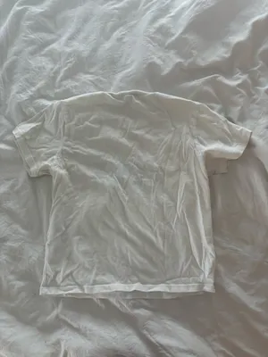 Brandy Melville T-shirt thumbnail 4