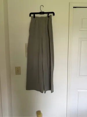 H&M Divided sage green Wide Leg Sweatpants thumbnail 2