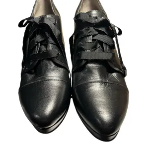 Tahari Grace Shoes Leather Gothic Victorian Boho Lace Up Booties SZ 7.5 Heels thumbnail 2