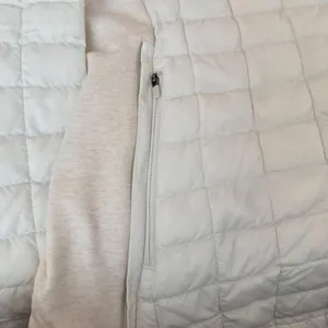 The North Face Women's Quilted Hybrid Pullover Jacket Medium Cream thumbnail 5