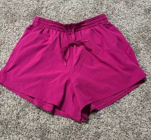 Lululemon Lightweight High-Rise Relaxed Short 3" *Long Liner size 6 thumbnail 1