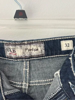 BKE Payton Jean Shorts Dark Wash Contrast Denim Bermuda Lightly Distressed thumbnail 8